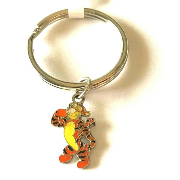Vintage Disney Tigger Keychain Keyring Winnie The Pooh Vintage Disneyana - Picture 1 of 7